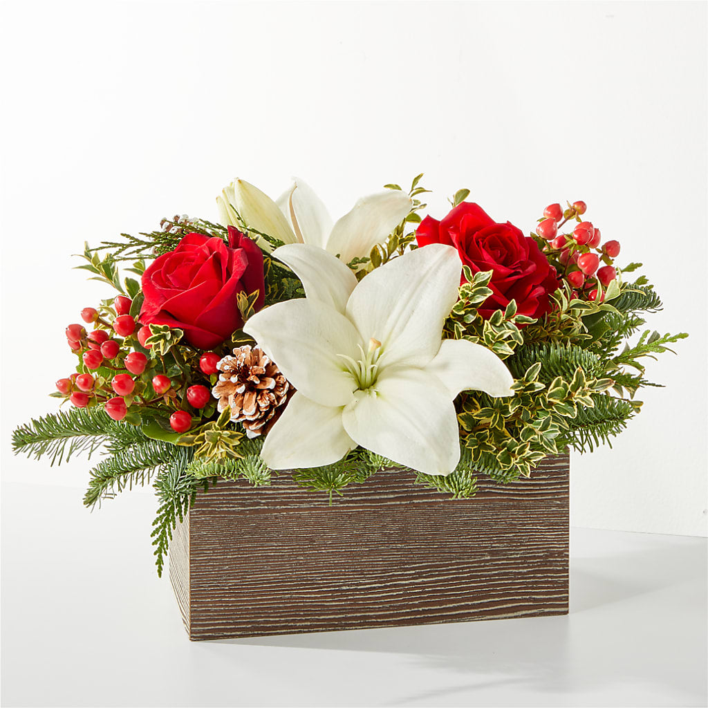 Snowy Wonderland Bouquet – Blue Poppy Flower Co, Mount Gilead OH