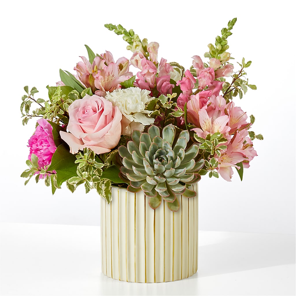 Magenta Musings Bouquet – Blue Poppy Flower Co, Mount Gilead OH