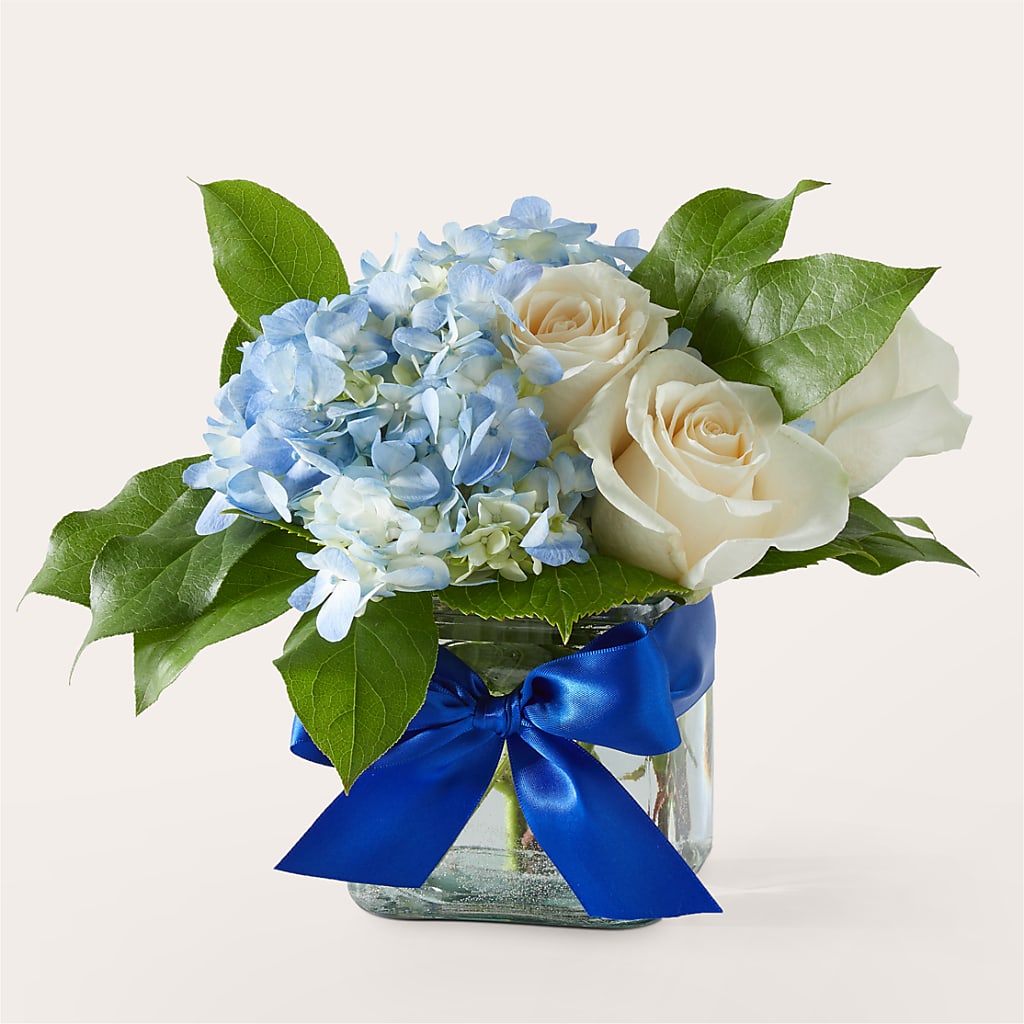 Sky Blue Delight Bouquet – Blue Poppy Flower Co, Mount Gilead OH