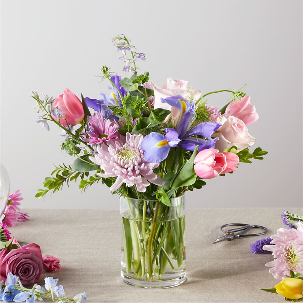 Pastel Tradition - A Florist Original – Blue Poppy Flower Co, Mount Gilead OH