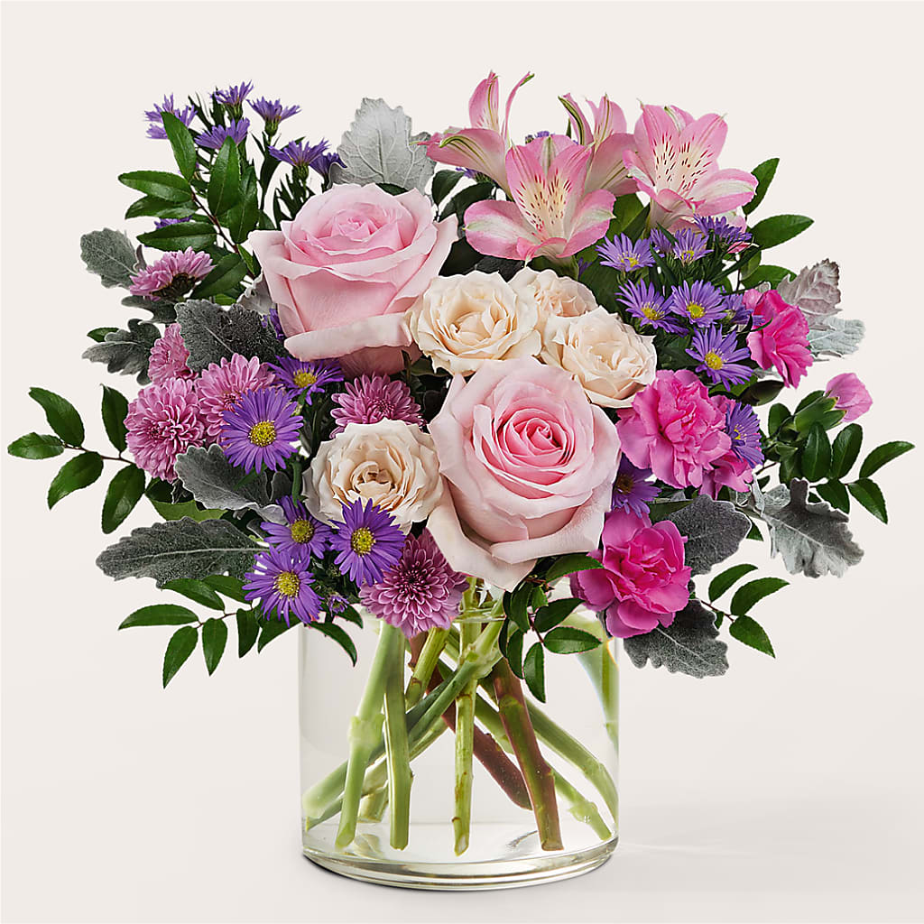 Light as a Feather Bouquet – Blue Poppy Flower Co, Mount Gilead OH