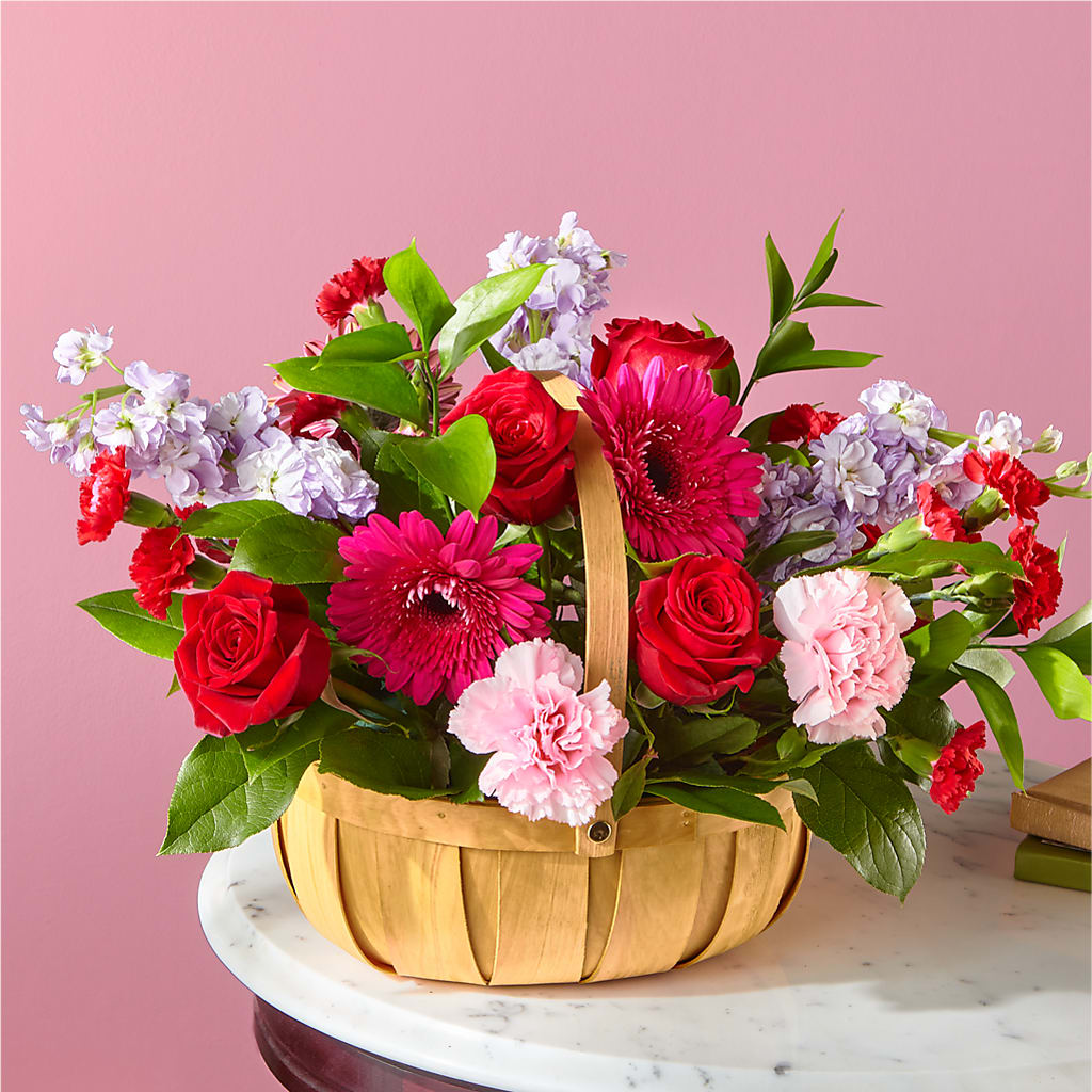 Pink Picnic Basket – Blue Poppy Flower Co, Mount Gilead OH