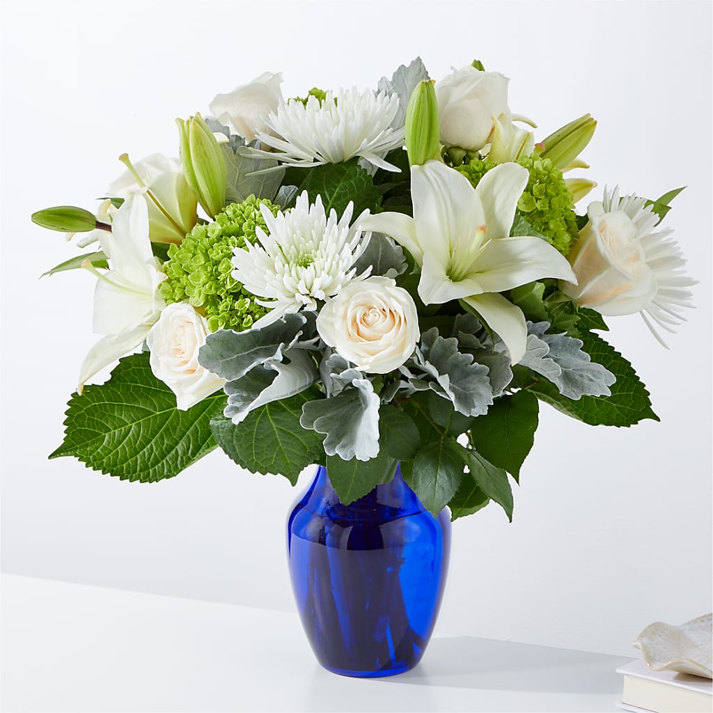 Snowy Dreams Bouquet – Blue Poppy Flower Co, Mount Gilead OH