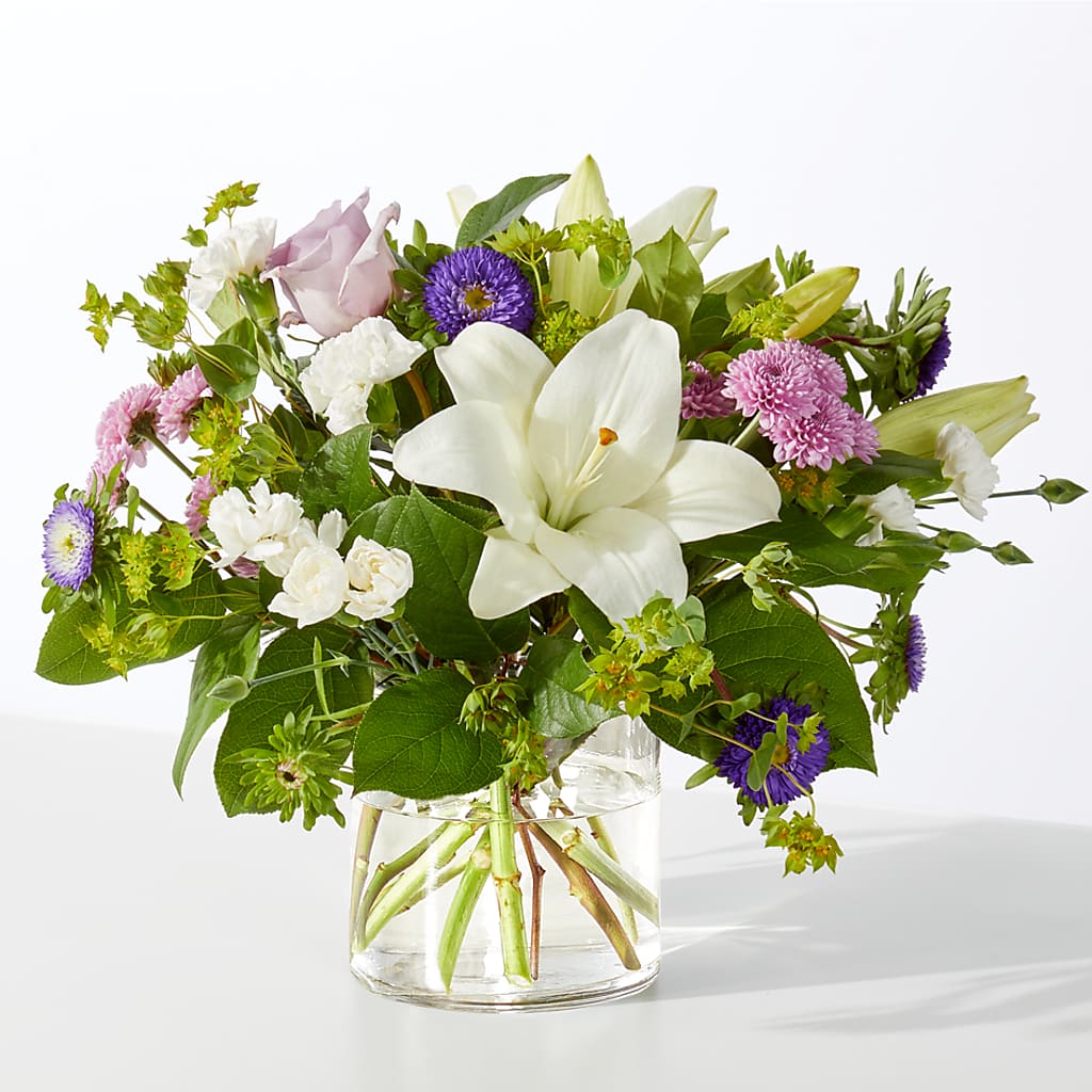 April Showers Bouquet – Blue Poppy Flower Co, Mount Gilead OH
