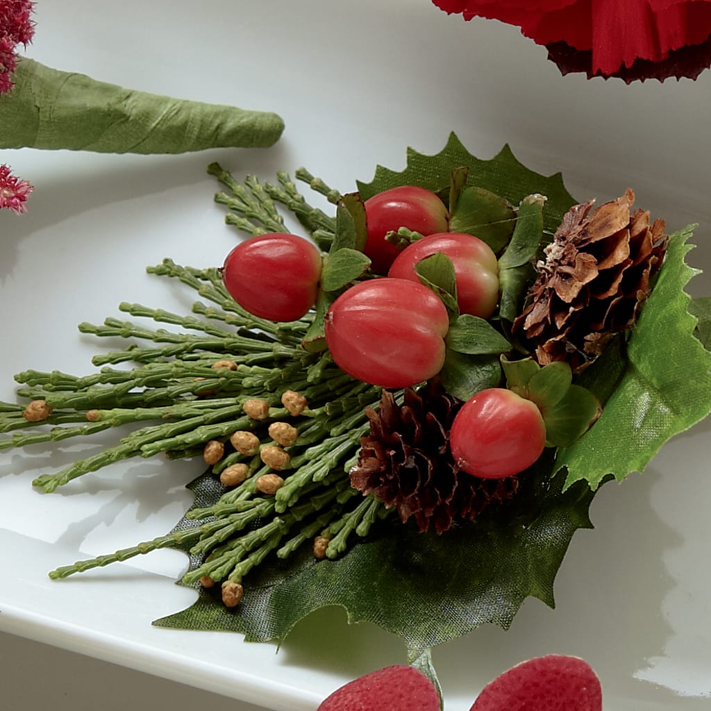 Red Berry Boutonniere – Blue Poppy Flower Co, Mount Gilead OH